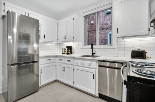 Cuisine - 5344 Rue St-Denis, Montréal (Le Plateau-Mont-Royal), QC - Indoor Photo Showing Kitchen