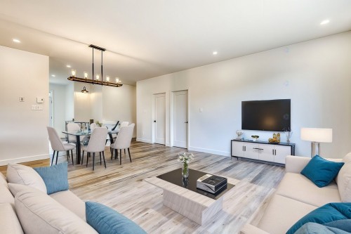 Salon - Ch. Des Carriers, L'Ange-Gardien, QC - Indoor Photo Showing Living Room