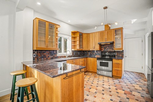Cuisine - 1545 Ch. Canora, Mont-Royal, QC - Indoor Photo Showing Kitchen