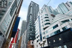 4611 - 87 PETER STREET  Toronto, ON M5V 0P1