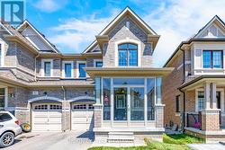 64 COLLIER CRESCENT  Markham, ON L6E 0T2