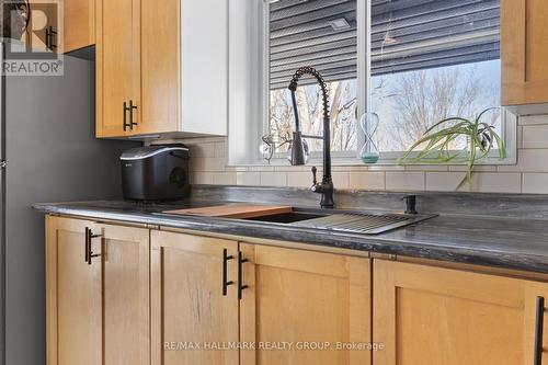 3210 Ritchance Road, Champlain, ON - Indoor Photo Showing Kitchen