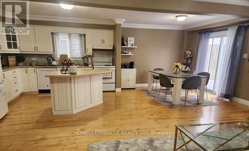 388 Thomas Slee Drive, Kitchener, ON - Indoor