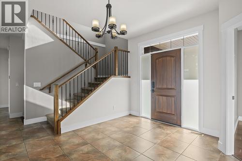 772 Kuipers Crescent, Kelowna, BC - Indoor Photo Showing Other Room