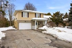 1572 BOYER ROAD  Ottawa, ON K1C 1R1