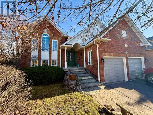 4 VALLEYBRAE COURT  Caledon, ON L7C 1B8