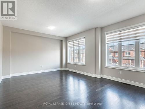 15 Temple Manor Road, Brampton, ON - Indoor Photo Showing Other Room