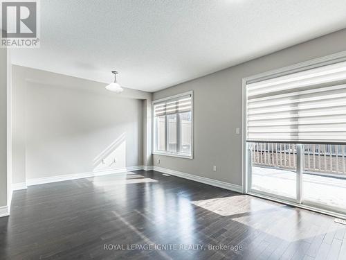 15 Temple Manor Road, Brampton, ON - Indoor Photo Showing Other Room