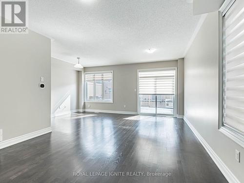 15 Temple Manor Road, Brampton, ON - Indoor Photo Showing Other Room