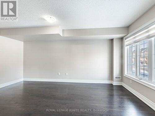 15 Temple Manor Road, Brampton, ON - Indoor Photo Showing Other Room
