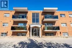 264 OAKDALE Avenue Unit# 102  St. Catharines, ON L2P 2K4