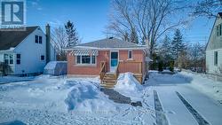 68 BRANT AVENUE  Kingston (East Of Sir John A. Blvd), ON K7K 4V1