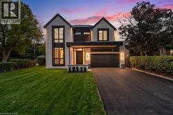 144 MANSFIELD Drive  Oakville, ON L6H 1K4
