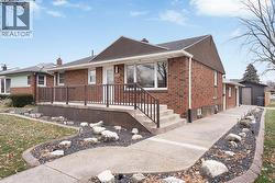 3789 MYRTLE  Windsor, ON N9C 2C9