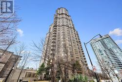 303 - 78 HARRISON GARDEN BOULEVARD  Toronto, ON M2N 7E3
