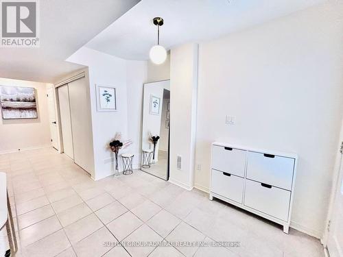 14 Mcgrath Avenue, Richmond Hill, ON - Indoor Photo Showing Other Room