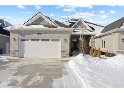 71 Belleview Drive  Cottam, ON N0R 1B0