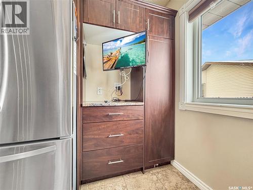 247 Stacey Crescent, Saskatoon, SK 