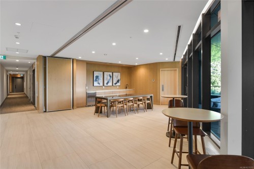 1504-2000 Hannington Rd, Langford, BC - Indoor Photo Showing Other Room