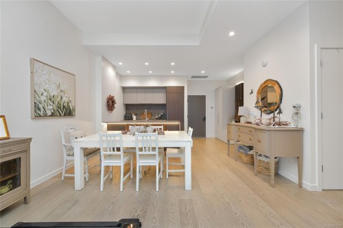 1504-2000 Hannington Rd, Langford, BC - Indoor