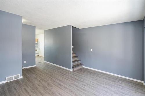 144 Westgrove Way, Winnipeg, MB 