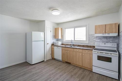 144 Westgrove Way, Winnipeg, MB 