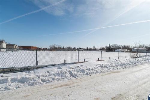 144 Westgrove Way, Winnipeg, MB 