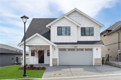 1367 Flint Ave  Langford, BC V9B 5N1