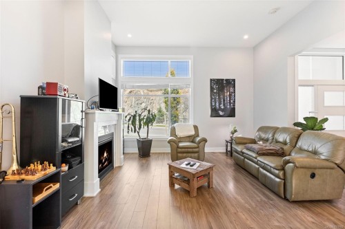 2911 Constellation Ave, Langford, BC 