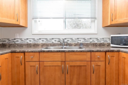 1116 Thunderbird Dr, Nanaimo, BC 