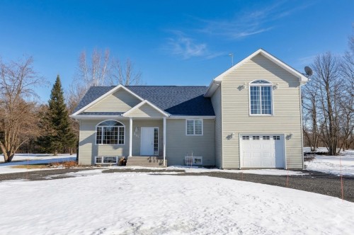 Façade - 395 Ch. Des Outaouais, Pointe-Fortune, QC - Outdoor