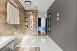 Salle de bains attenante à la CCP - 