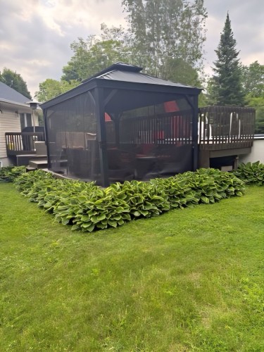 Cour - 395 Ch. Des Outaouais, Pointe-Fortune, QC - Outdoor With Deck Patio Veranda
