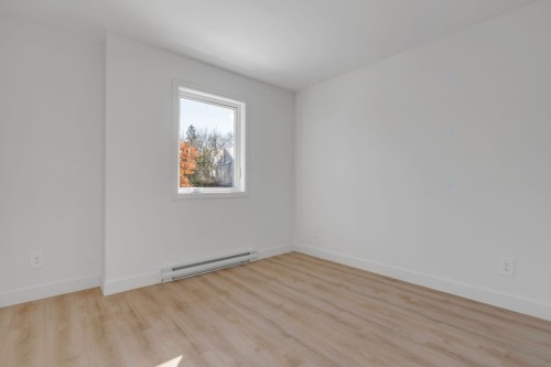 Chambre à coucher - 33 Rue De St-Rédempteur, Lévis (Les Chutes-De-La-Chaudière-Ouest), QC - Indoor Photo Showing Other Room