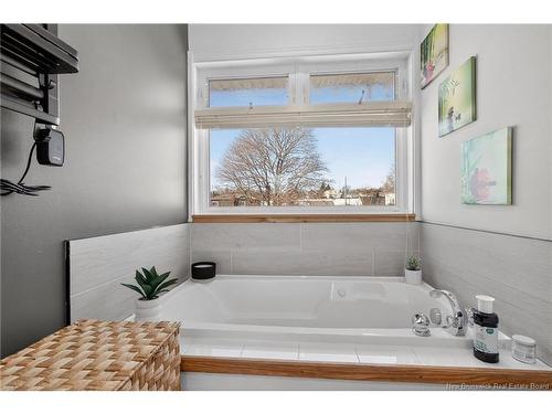 141 Gaspe St, Dieppe, NB 
