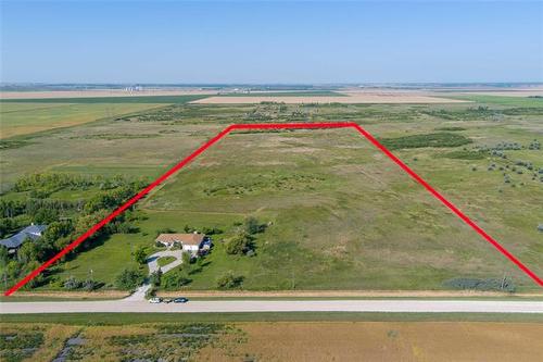 4004 Pipeline Rd, West St Paul, MB 