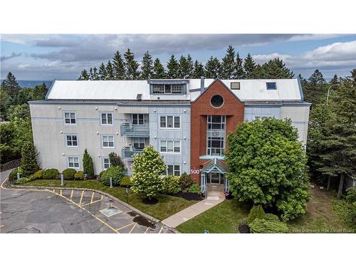 330-500 Venus Crt, Fredericton, NB 