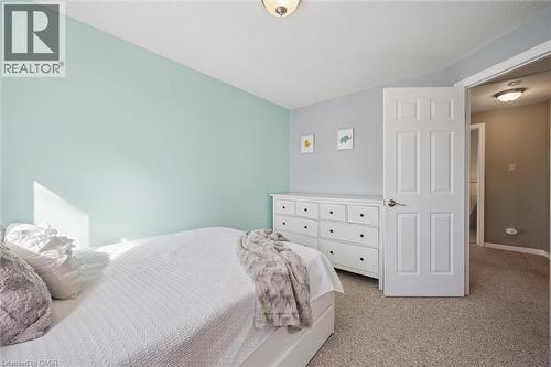 536 Westvale Drive, Waterloo, ON - Indoor Photo Showing Bedroom