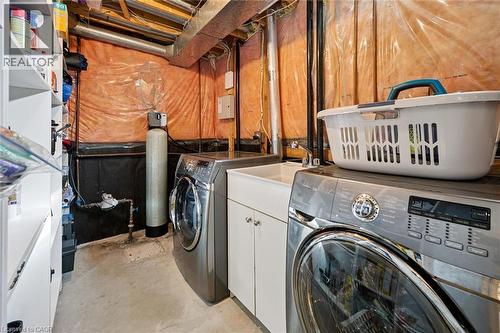 536 Westvale Drive, Waterloo, ON - Indoor Photo Showing Laundry Room