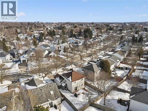 536 Westvale Drive, Waterloo, ON - Outdoor