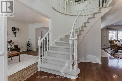 2117 Fallingbrook Court, Burlington, ON - Indoor Photo Showing Other Room