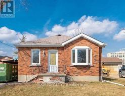 204 JOHN STREET  Brampton, ON L6W 2A6