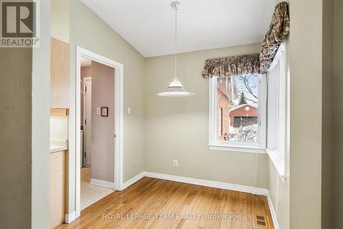 10 Quinterra Court, Ottawa, ON - Indoor Photo Showing Other Room