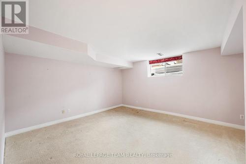 10 Quinterra Court, Ottawa, ON - Indoor