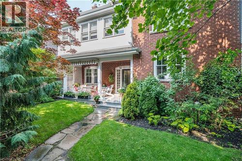 247 Macnab Street S, Hamilton, ON - Outdoor