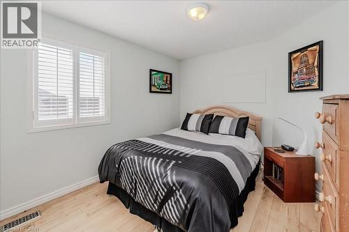 11 Acorn Way, Cambridge, ON - Indoor Photo Showing Bedroom