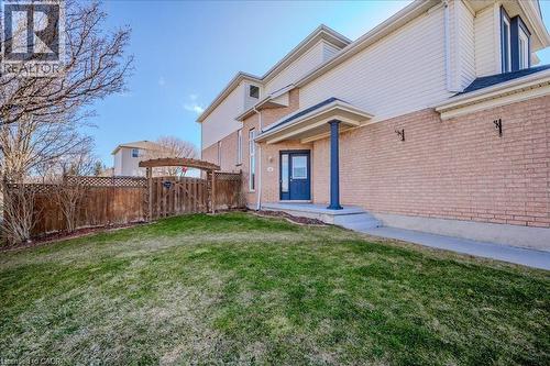 11 Acorn Way, Cambridge, ON - Outdoor