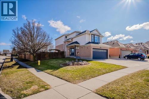 11 Acorn Way, Cambridge, ON - Outdoor