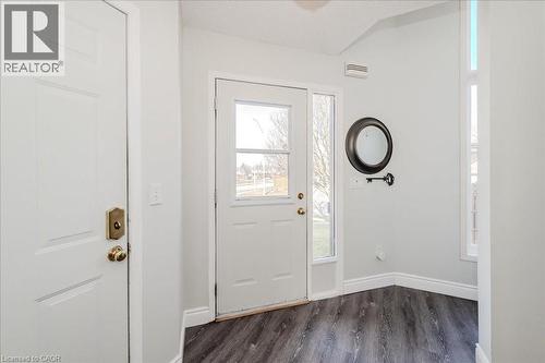 11 Acorn Way, Cambridge, ON - Indoor Photo Showing Other Room