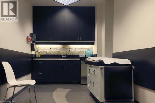 Kitchenette - 14 Duke Street, Hamilton, ON 